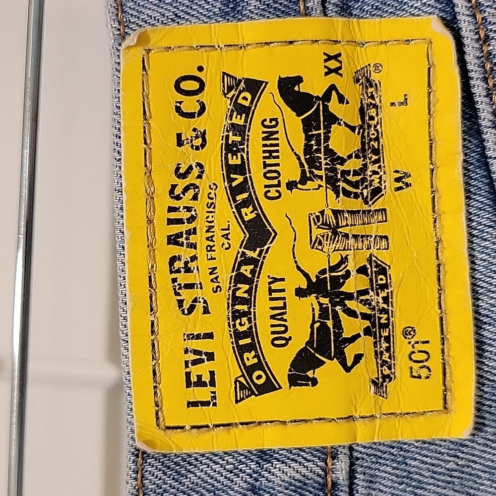 Snoopy Levis 501 Yellow Tag Button Fly Shorts Size 26 - Picture 8 of 13